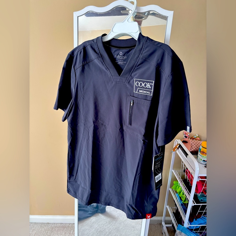 NWT Infinity by Cherokee Athletic Fit men’s scrubs
